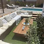 Zerua & Villa